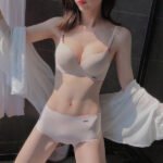 ench Simple One-piece Traceless Non-steel Ring Bra Less Women's Thick Cup Small Chest Push-up Underwear suit - Image 2