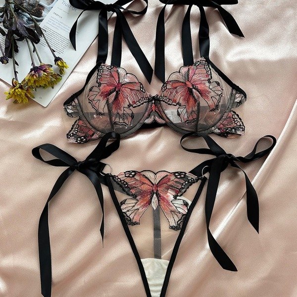 O1CN01UnOCeo1krb6tgHbNm_!!2213789404737-0-cib.600x600 Through Butterfly Embroidery Push-Up Temptation French Bra Set - Image 1